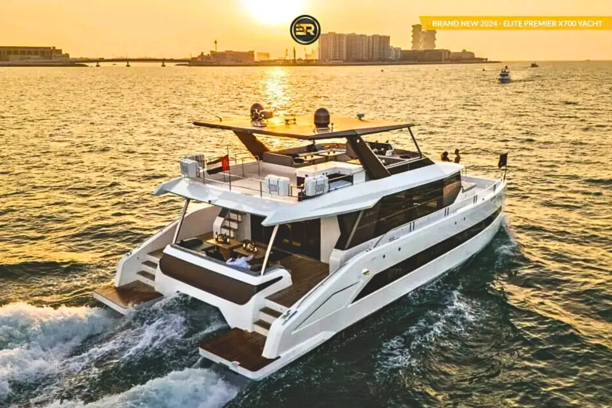 Premier X700 Yacht